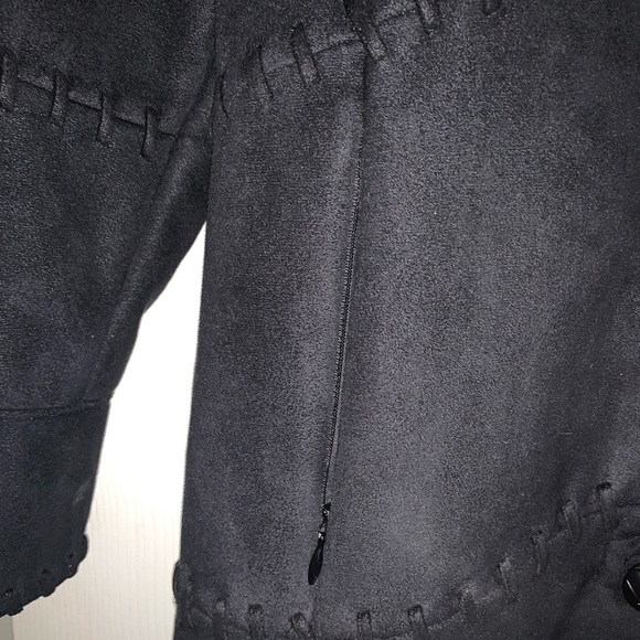 Coldwater Creek black fur coat. - Picture 3 of 7